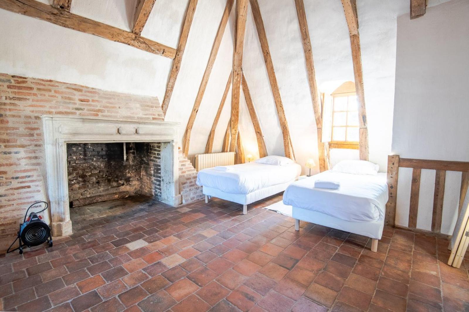 16Th Century Hunting Lodge - Chateau De Nitray Athée-sur-Cher Extérieur photo